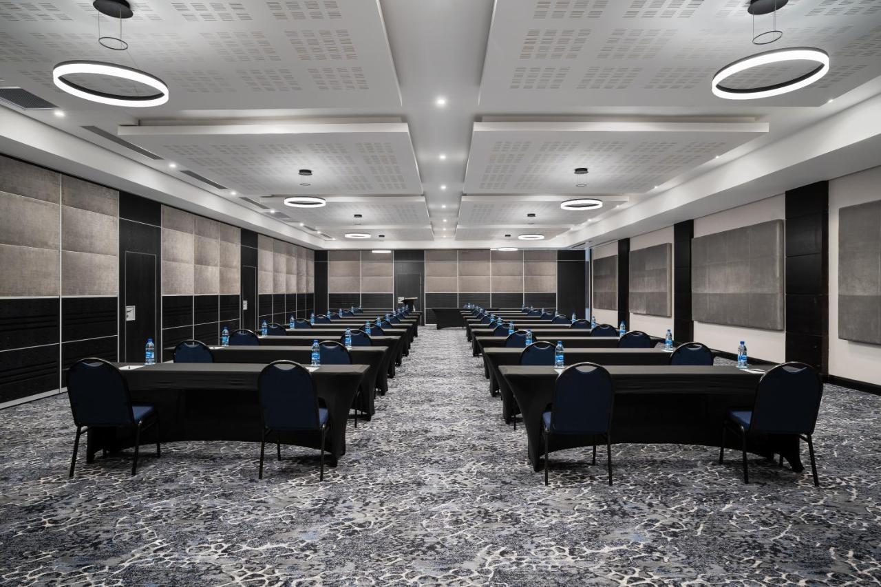Premier Splendid Inn Umhlanga Дърбан Екстериор снимка